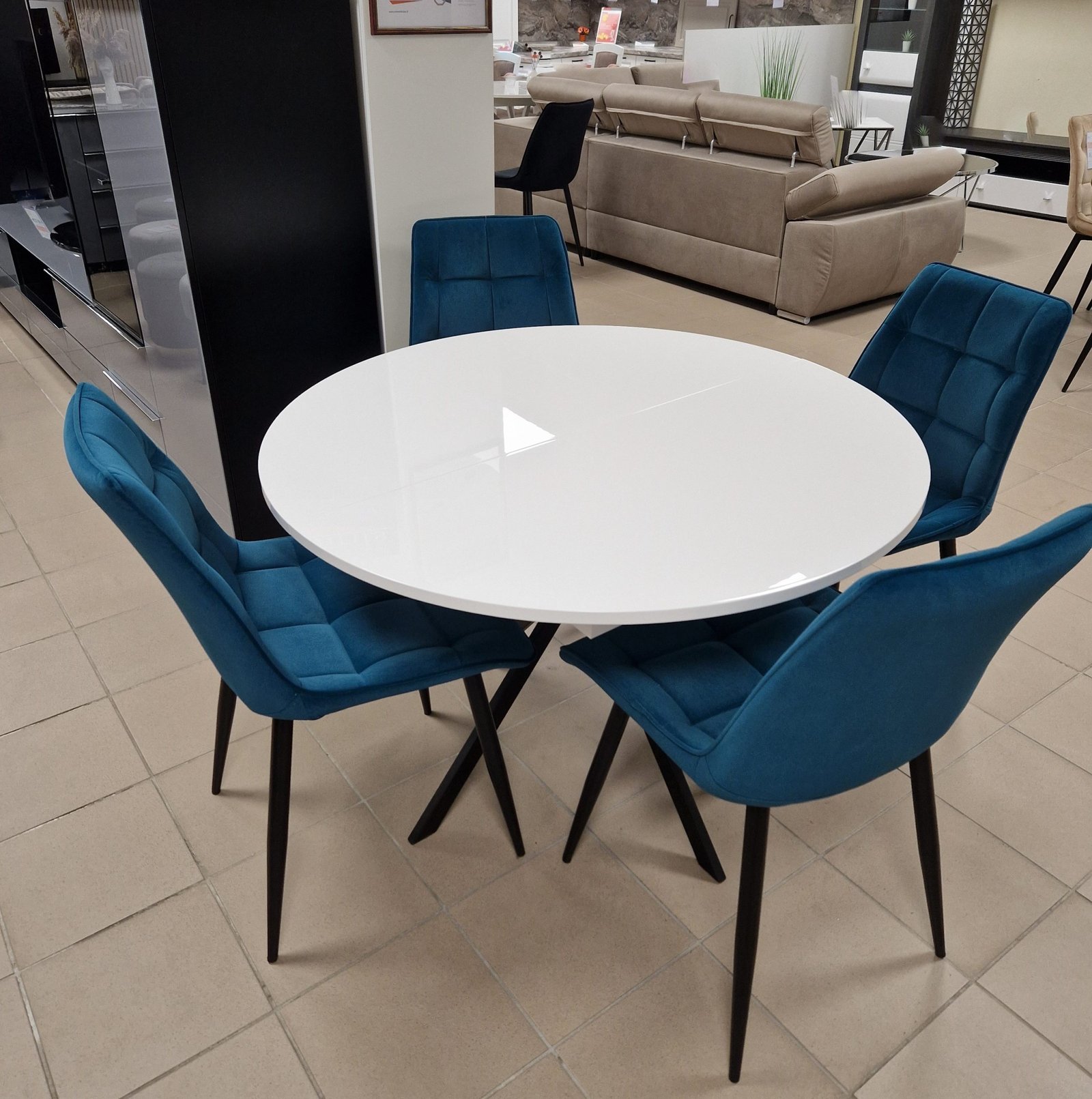 MDF Apvalus stalas LTBL110