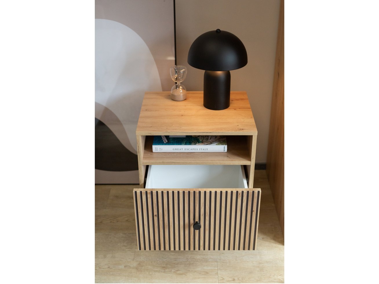 Naktinis staliukas BIN 47 - Image 4