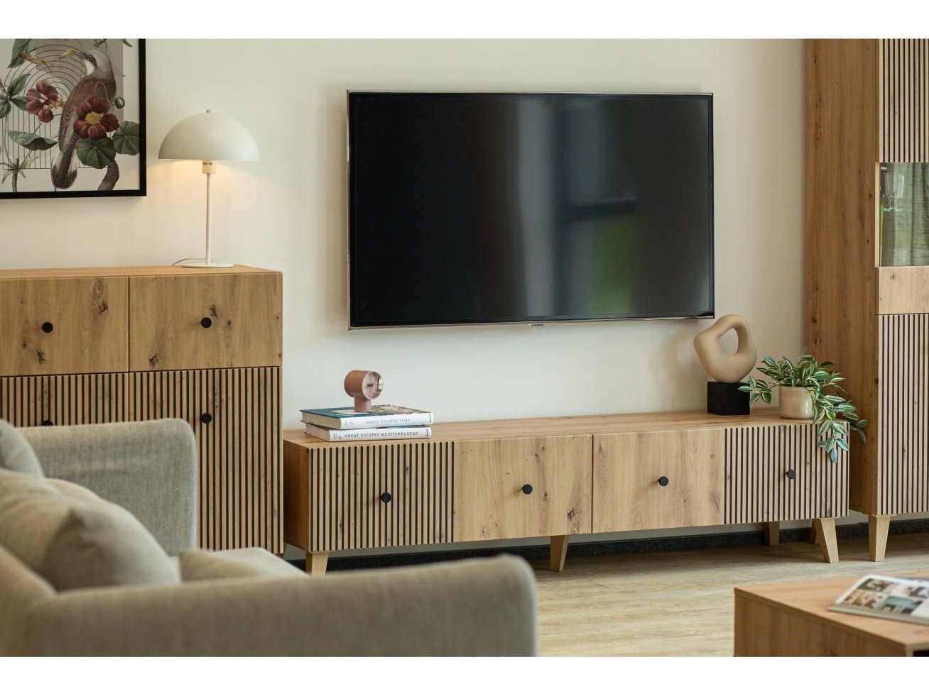 TV Staliukas BINT 180